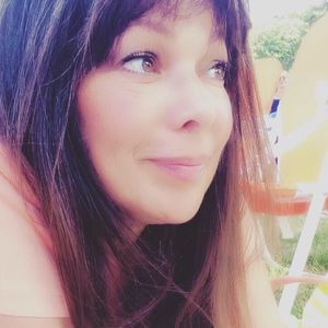 Meet your Posher, Vivian